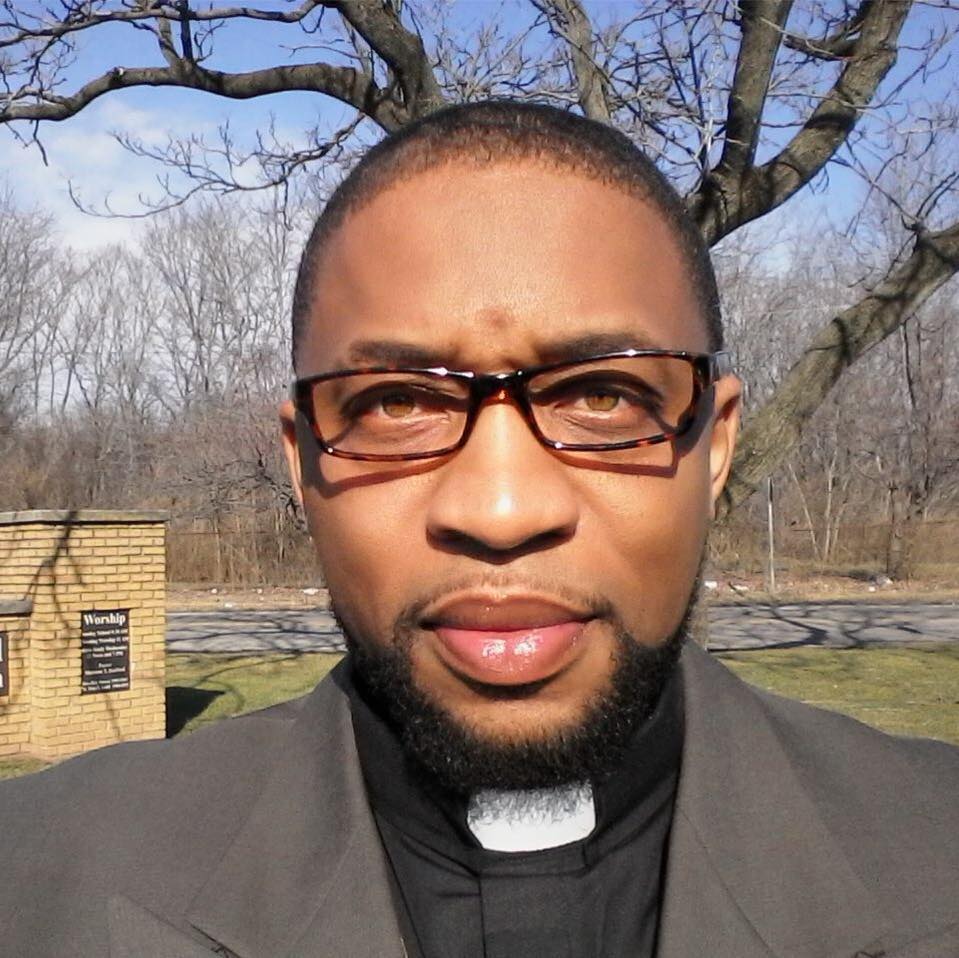 Former Crossroads Student Serving God Through Social Media
